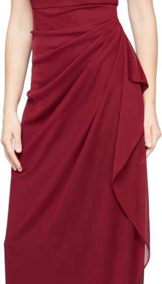 VESTIDO DE MALLA ELASTICA CON CUENTAS COLOR VINO