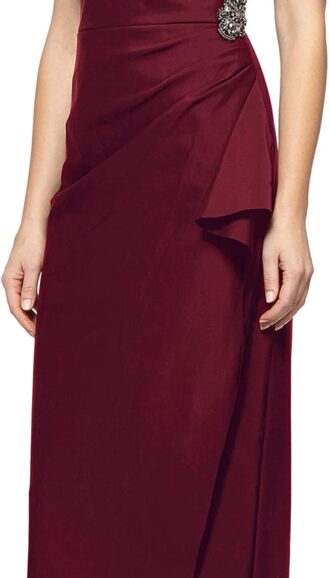 VESTIDO LARGO ADELGAZANTE CON FALDA DE VOLANTES