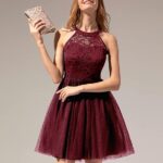 VESTIDO VINO CORTO DE FIESTA CON ESCOTE HALTER